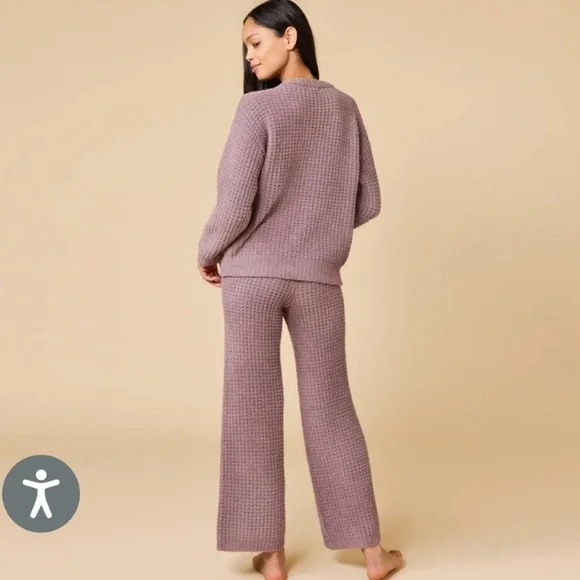 Softies waffle marshmallow V-Neck Luxe Cozy  Loungewear Set XS - Picture 2 of 8